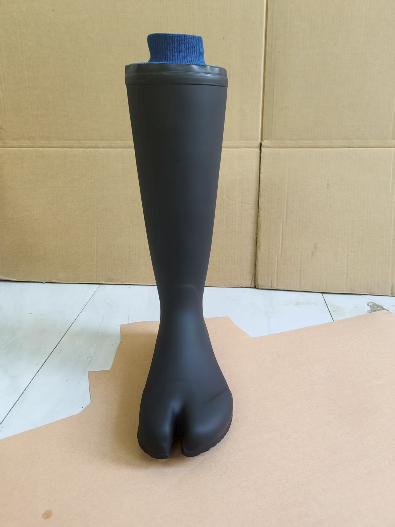 Modische Damen-Latex-Stiefeletten