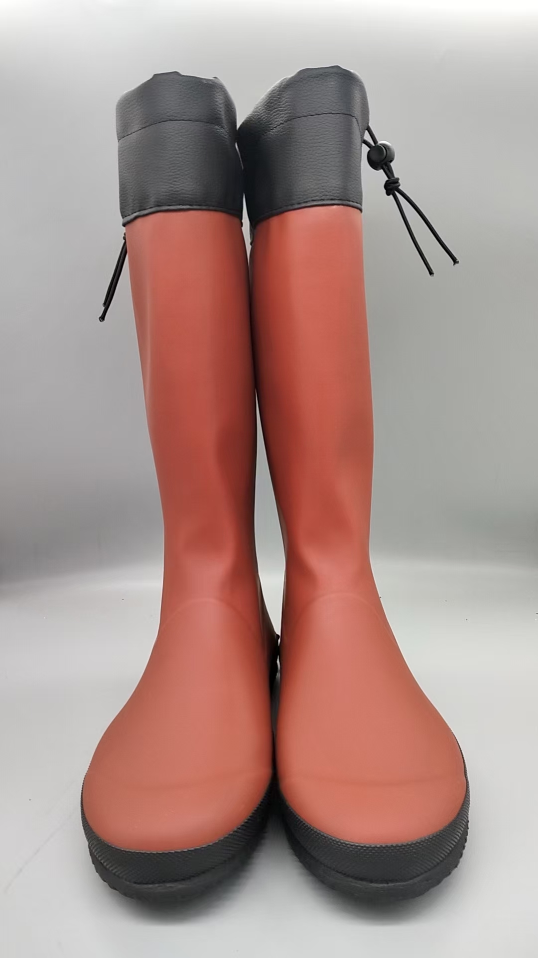 Stilvolle Latex-Regenstiefel für Damen